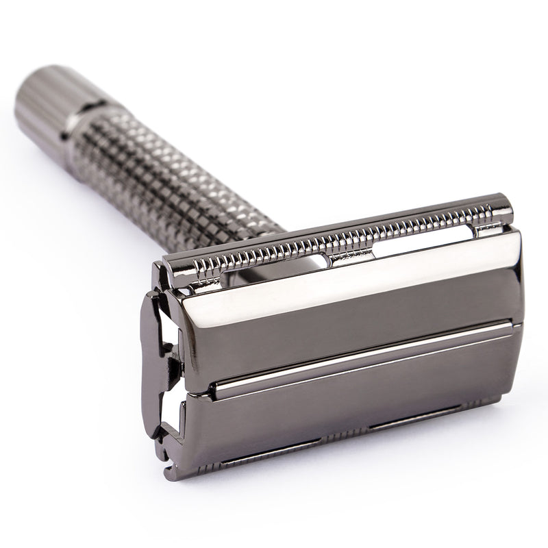 QSHAVE 8.7cm Short Handle Classic Safety Razor with 5 blades as gift Gunblack RD269